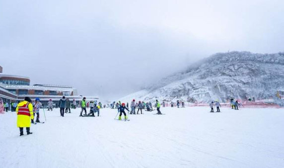 云上草原滑雪6