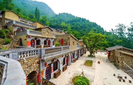云丘山塔尔坡古村落