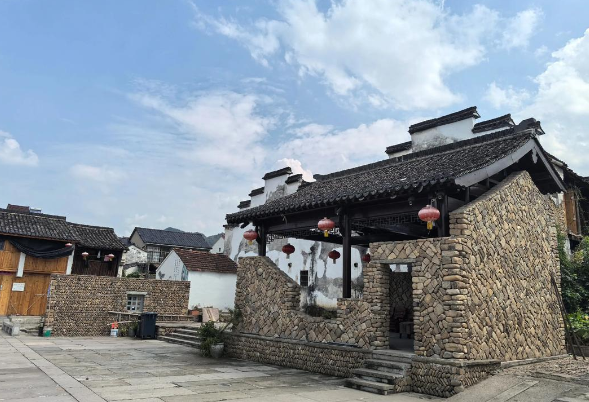 翙岗古村